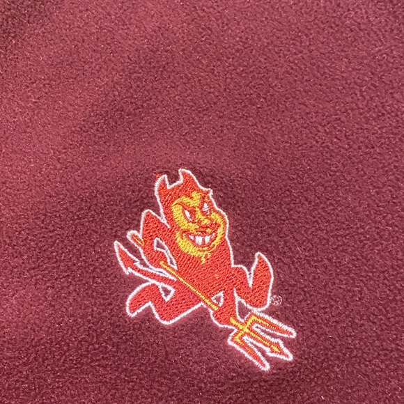 Sold - Picture 3 of 5